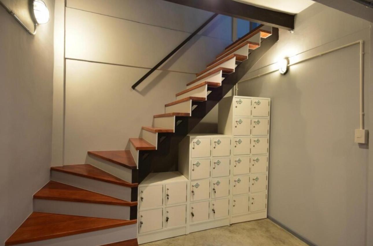 Bangkok Silom Chat Box Hostel Экстерьер фото