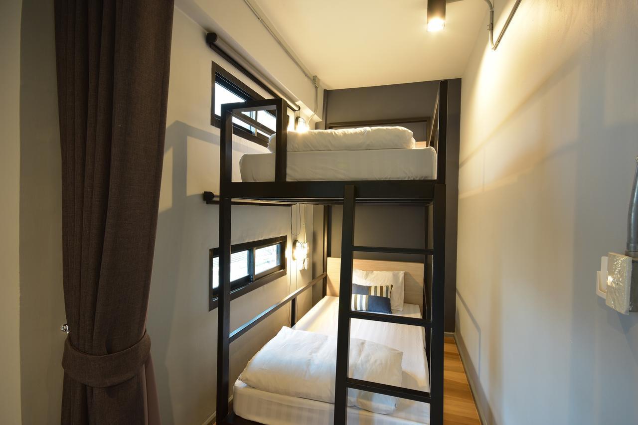 Bangkok Silom Chat Box Hostel Экстерьер фото